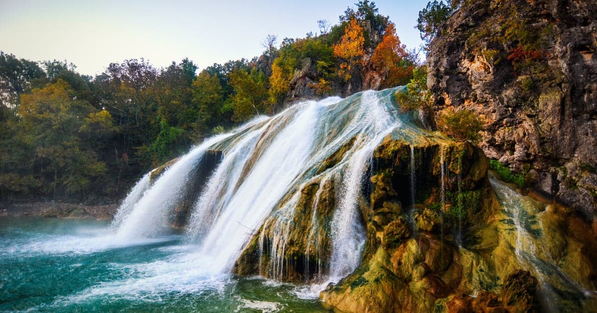 Luxury cabin in the pine forests of Broken Bow Oklahoma