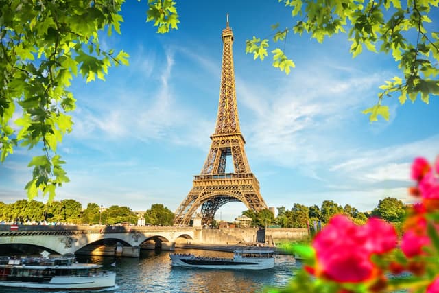 Paris destination